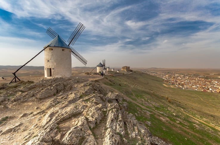 3 - Molinos y Castillo de Consuegra 