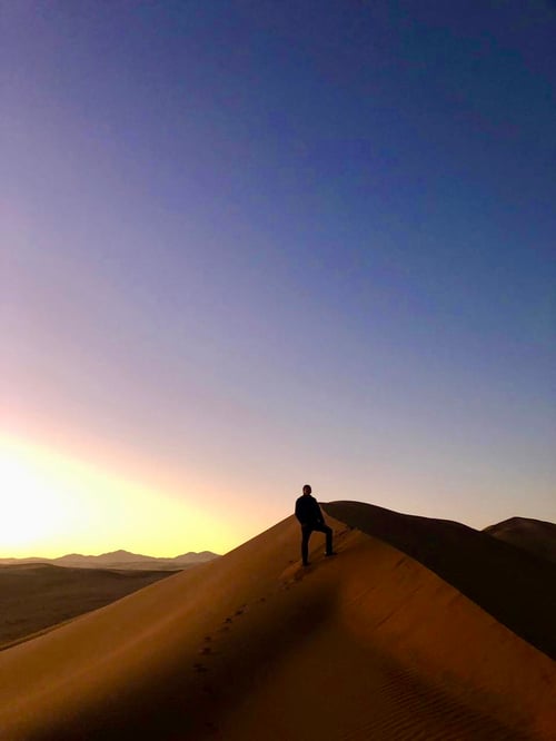 Atardecer y dunas en el desierto de Atacama