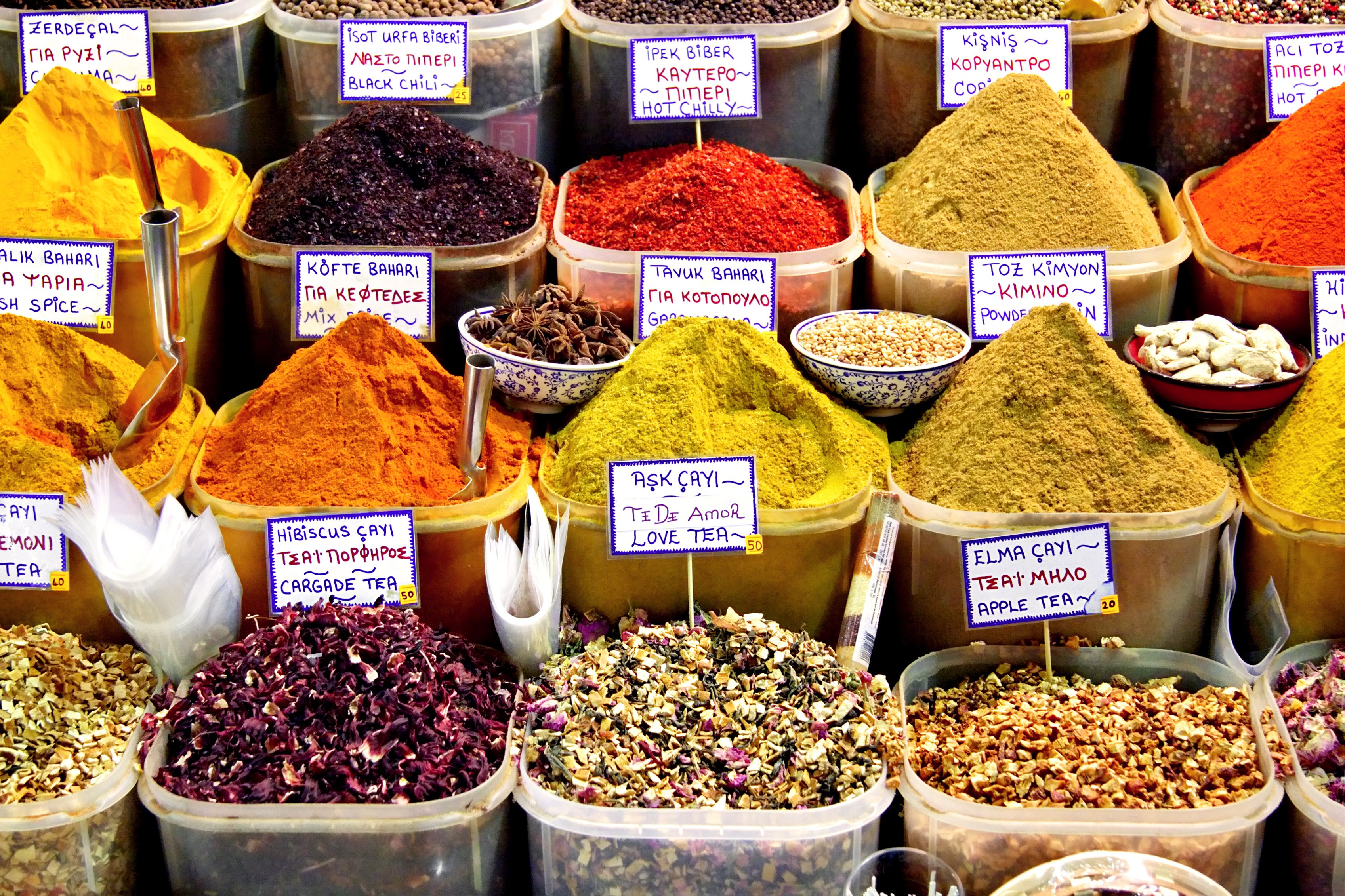 Bazar de las Especias en Estambul, Turquía