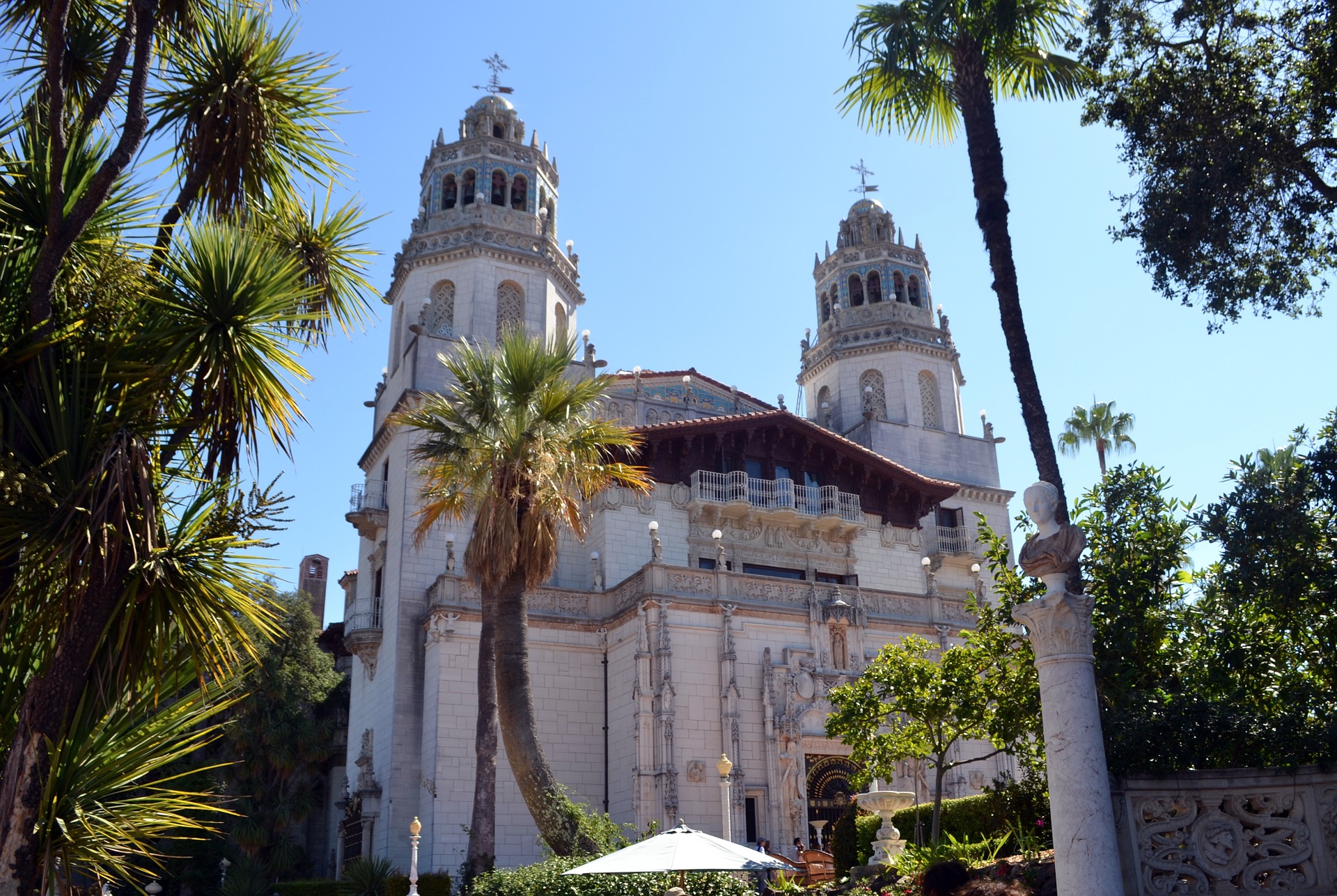 Castillo Hearst en un road trip por California