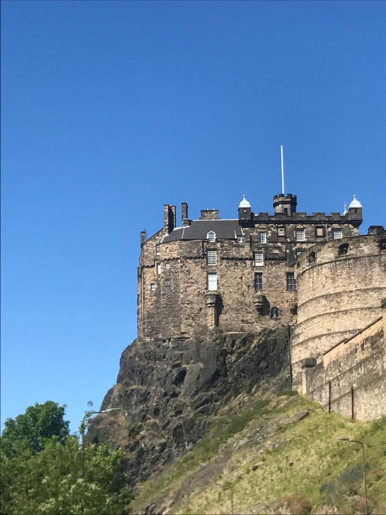 Castillo de Edimburgo en Escocia