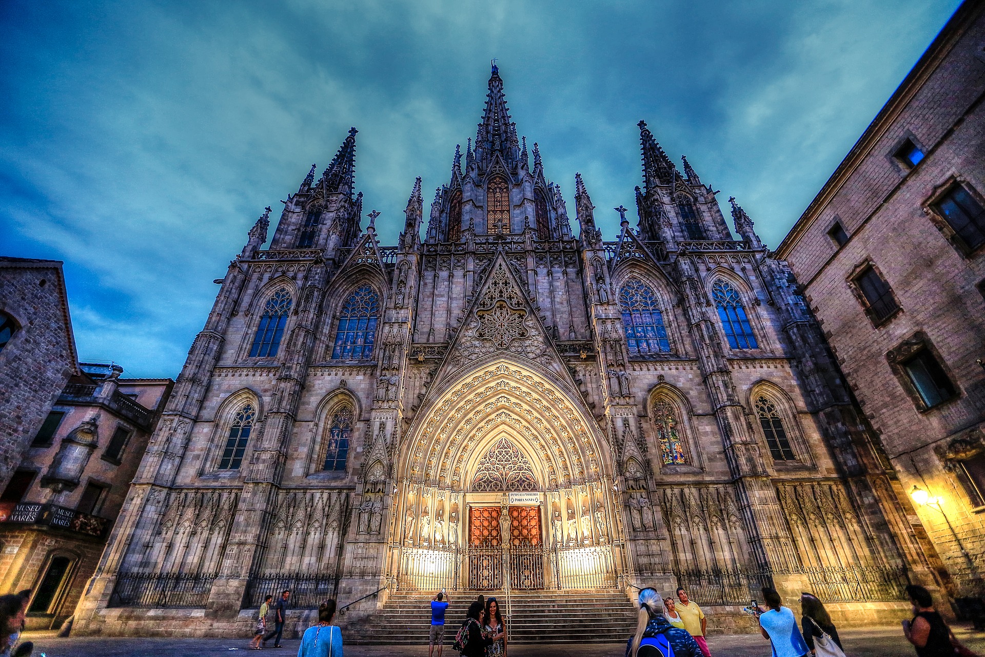 Catedral de Barcelona en un viaje a España