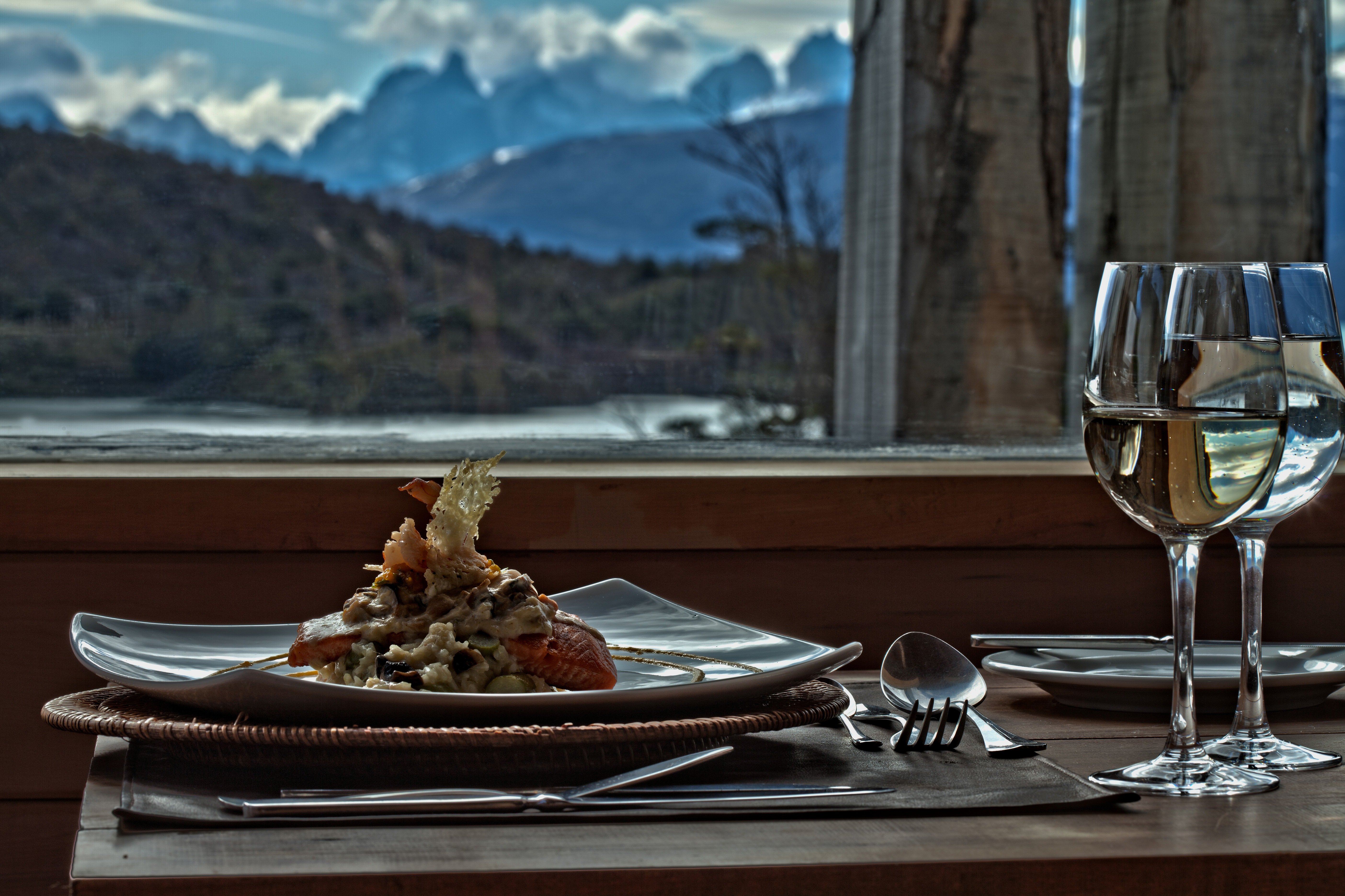 Cena en Patagonia Camp, hotel en Torres del Paine
