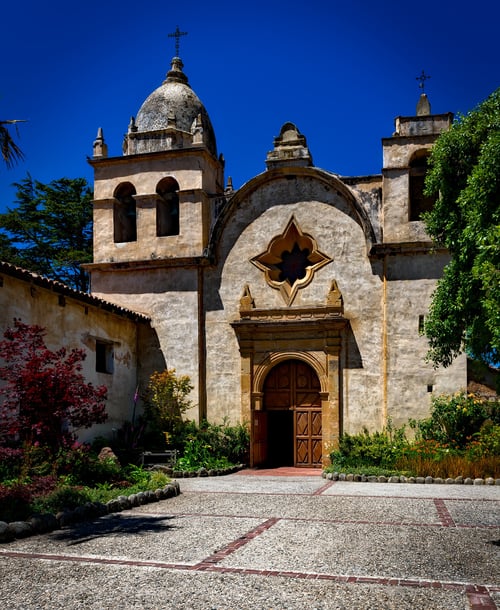 Misión San Carlos Borromeo de Carmelo en un road trip por California