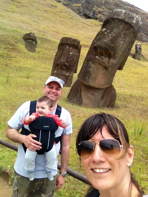 Moáis en Rano Raraku en un viaje a Isla de Pascua