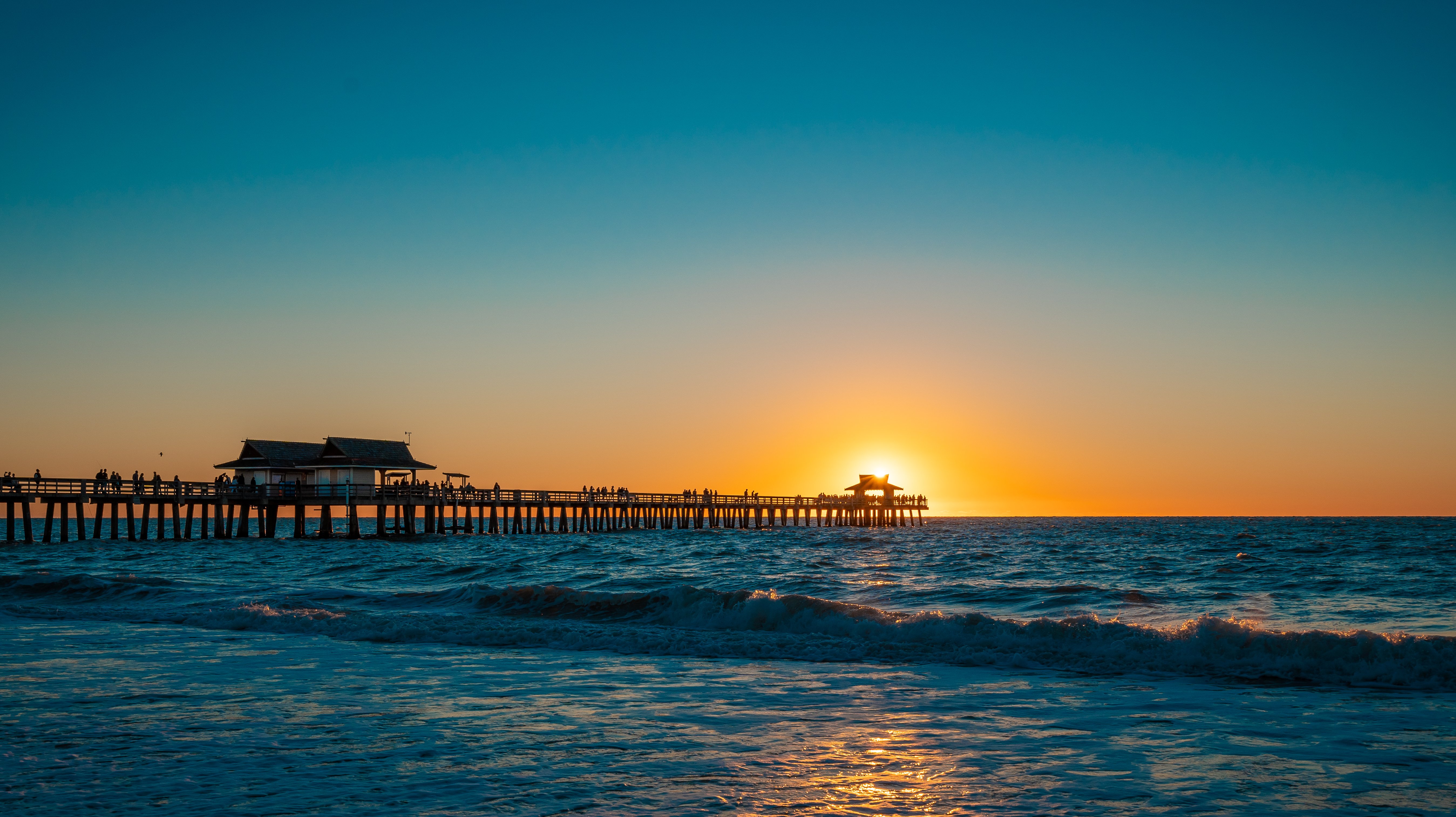 Atardecer en Naples Pier