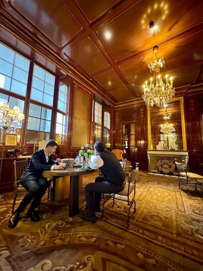 Paris Hotel Crillón check in
