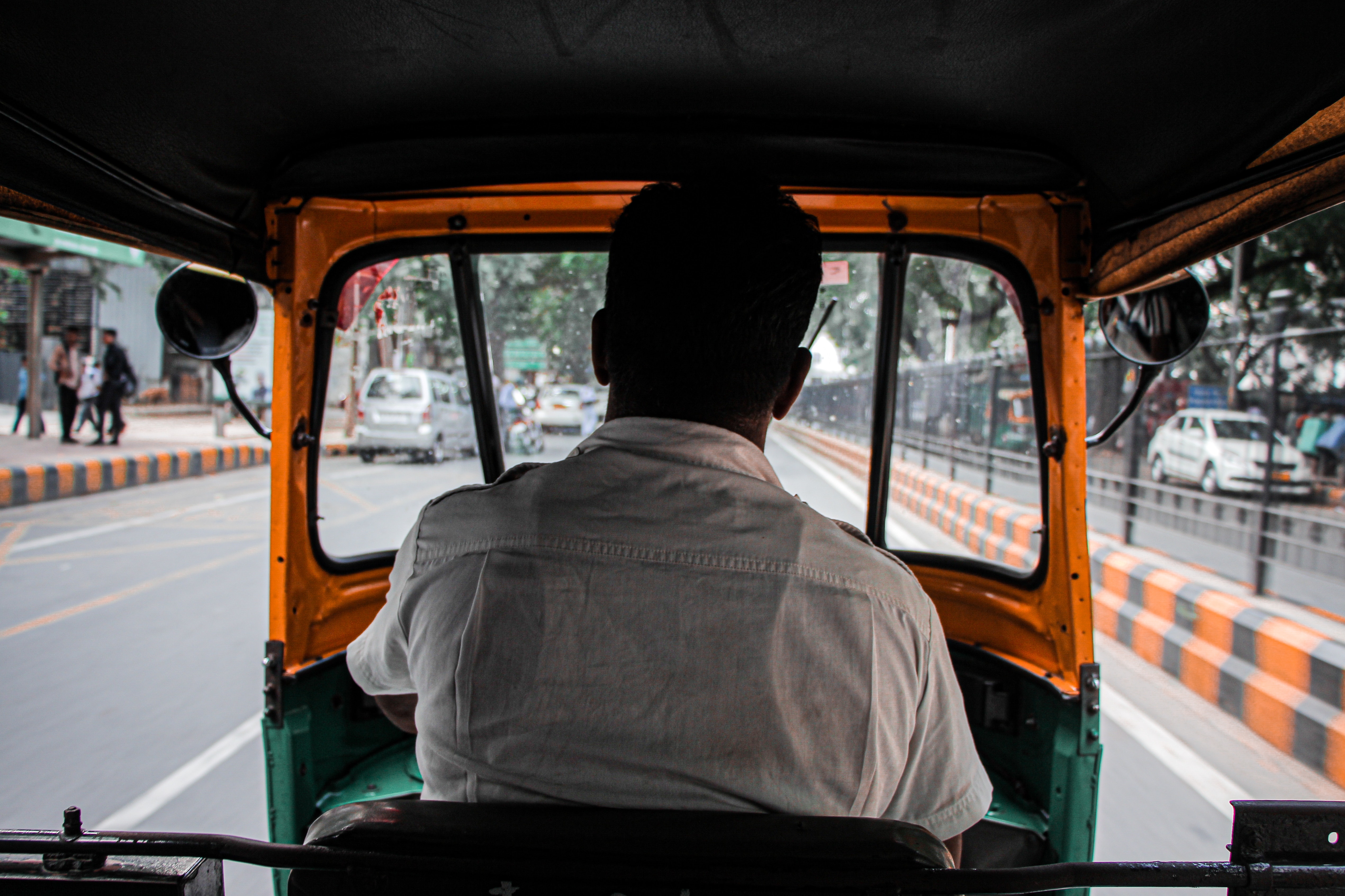 Paseo en rickshaw por Delhi en un viaje a la India