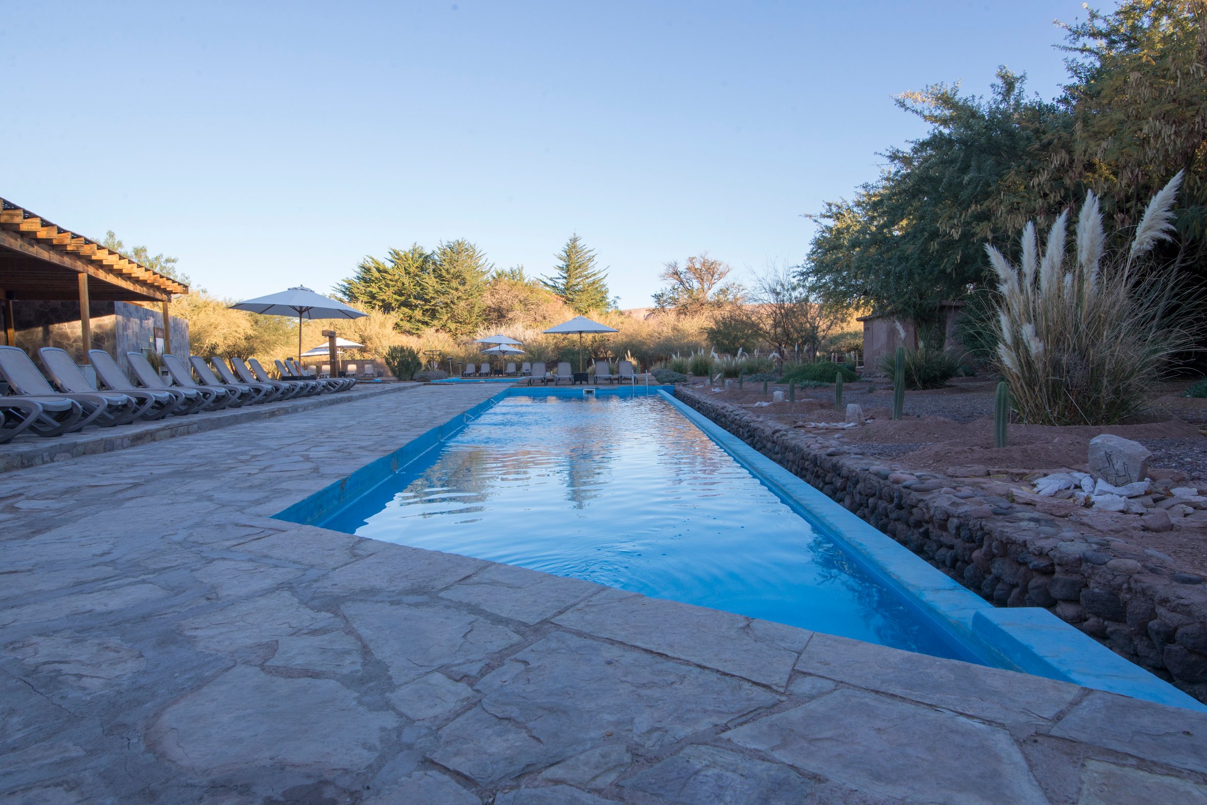 Piscina al aire libre del Hotel Cumbres San Pedro de Atacama