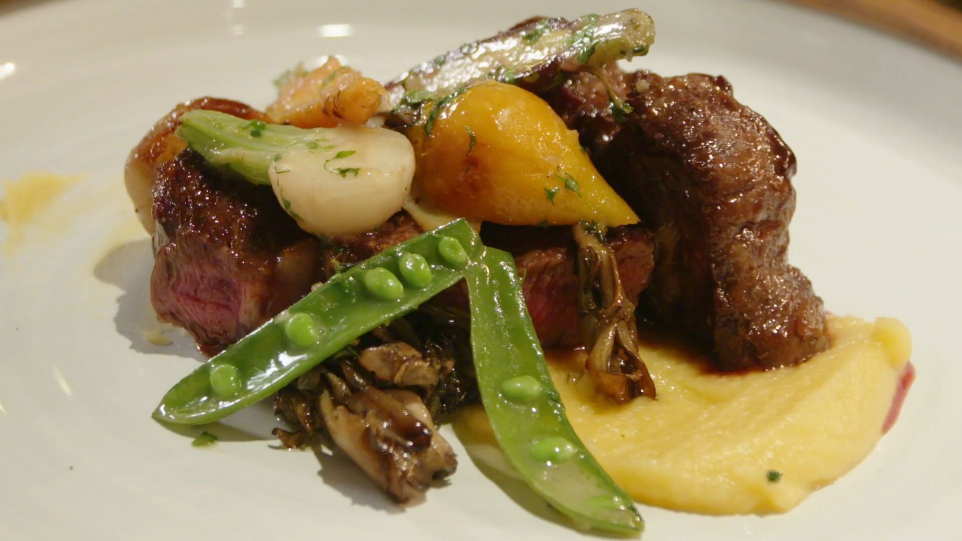 Plato en Restaurante Luminae de The Retreat de Celebrity Cruises