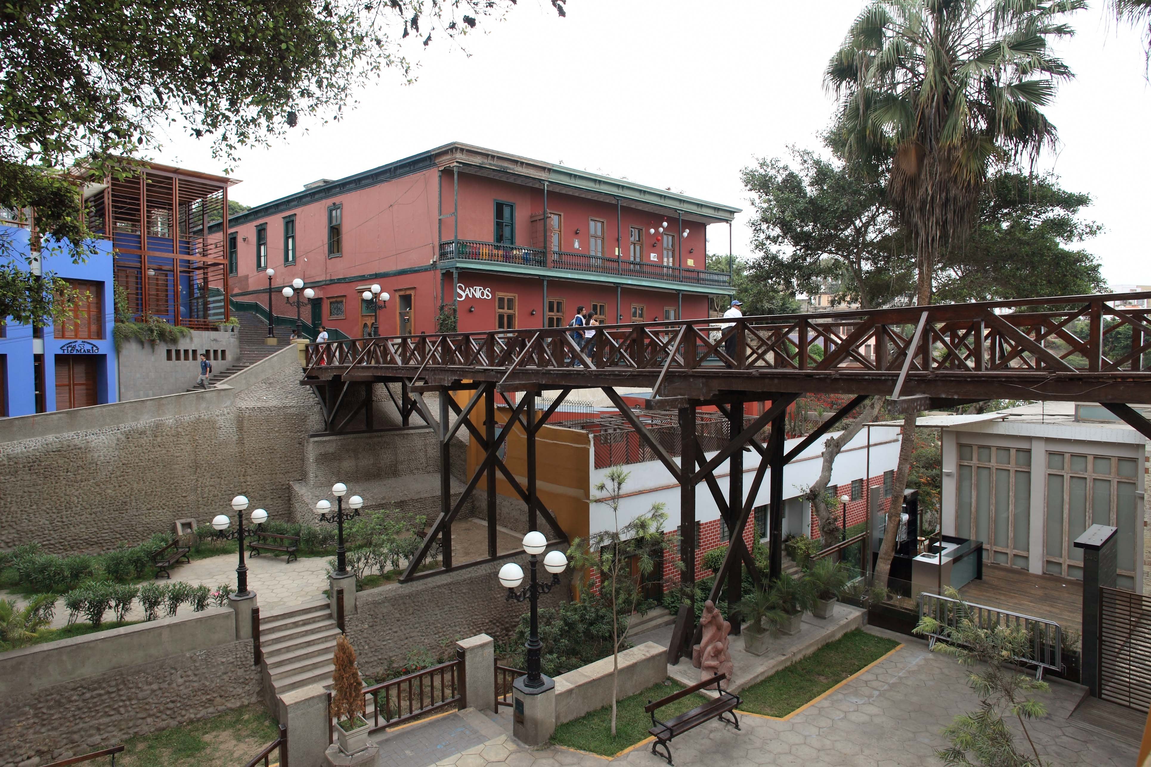 Puente de los Suspiros de Barranco