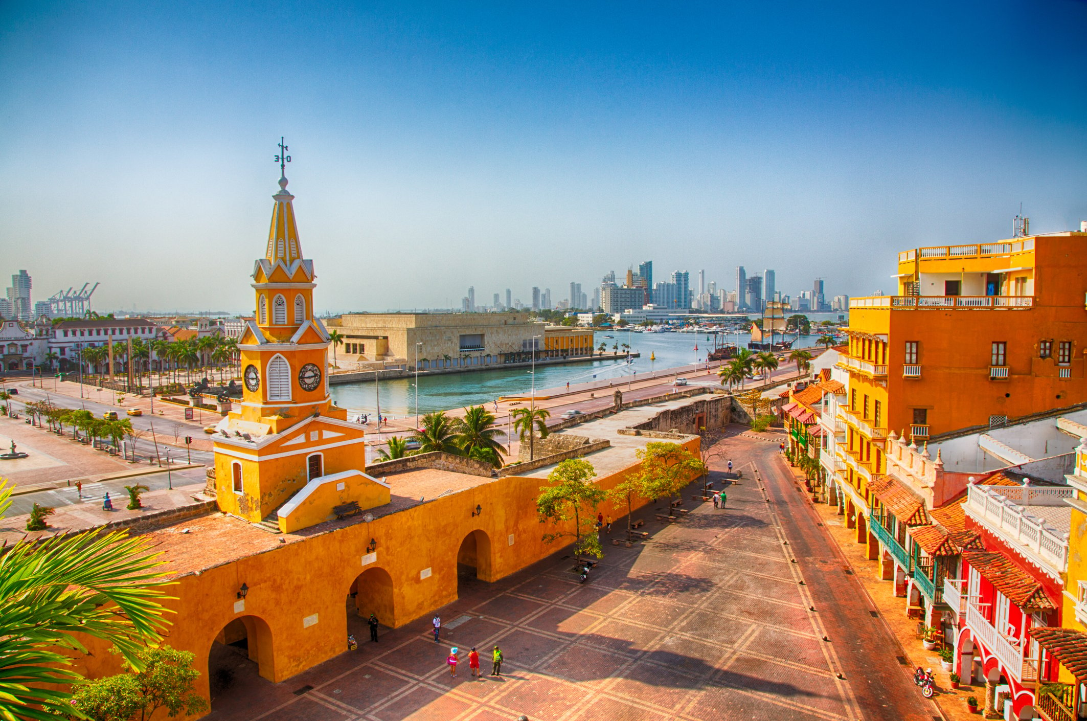 Vista aérea de la Torre del Reloj en Cartagena de Indias, Colombia