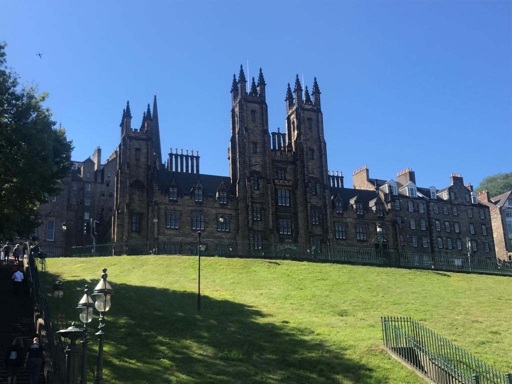 Universidad de Edimburgo en Escocia